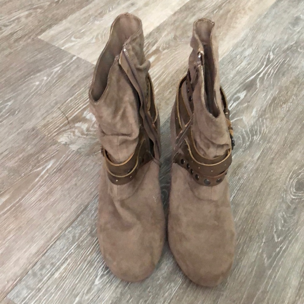 Booties - Picture 2 of 6